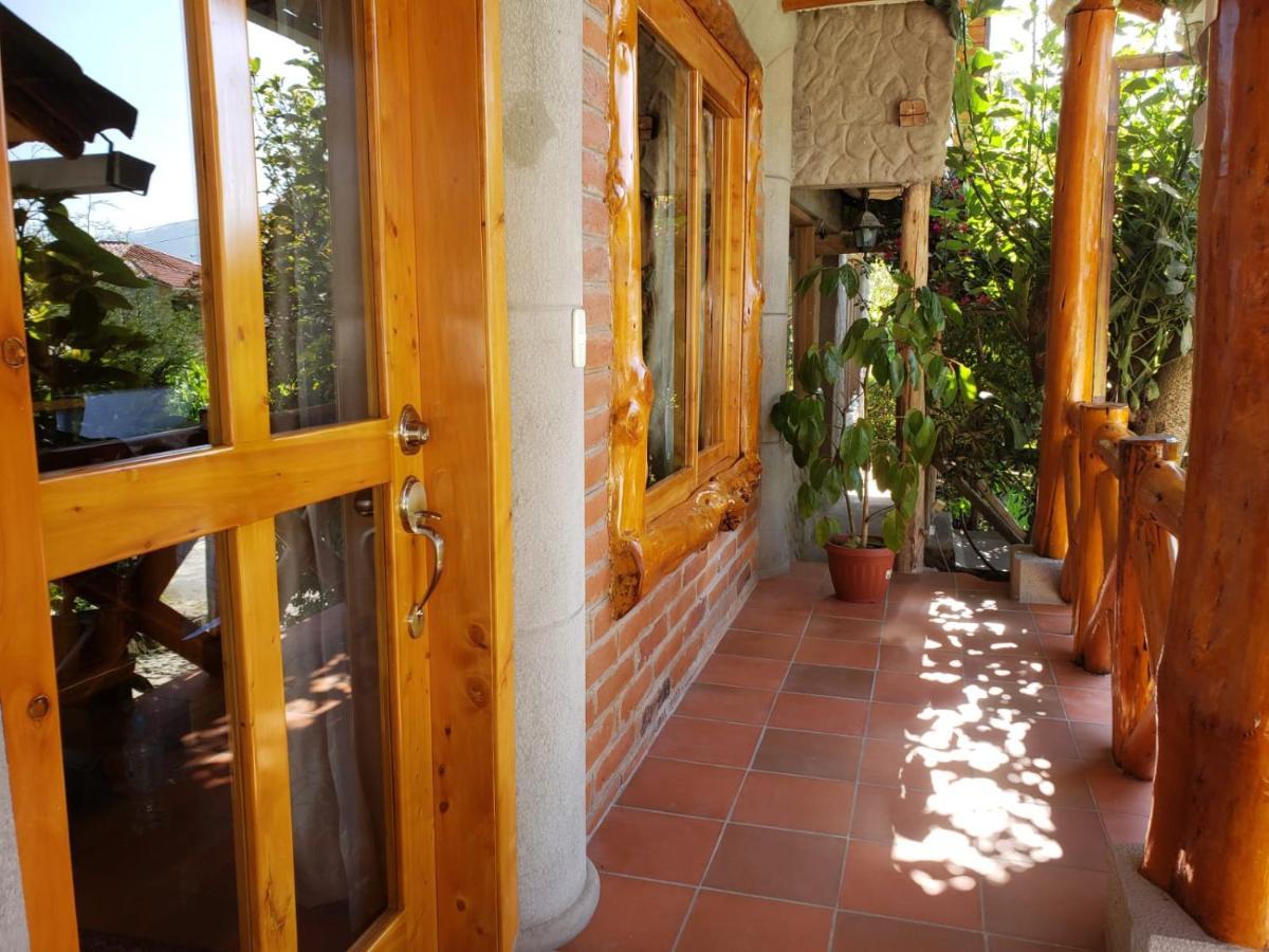 Atallaro Hospedaje Otavalo Exterior photo
